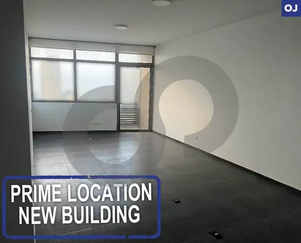 68 sqm Office in High-End Building - Prime Location