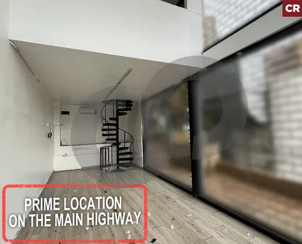 Prime location- Spacious -Jdeideh highway