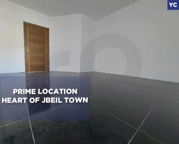 Great deal, prime location in the heart of Jbeil