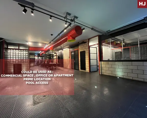 luxurious, Prime location, pool access, ,Achrafieh