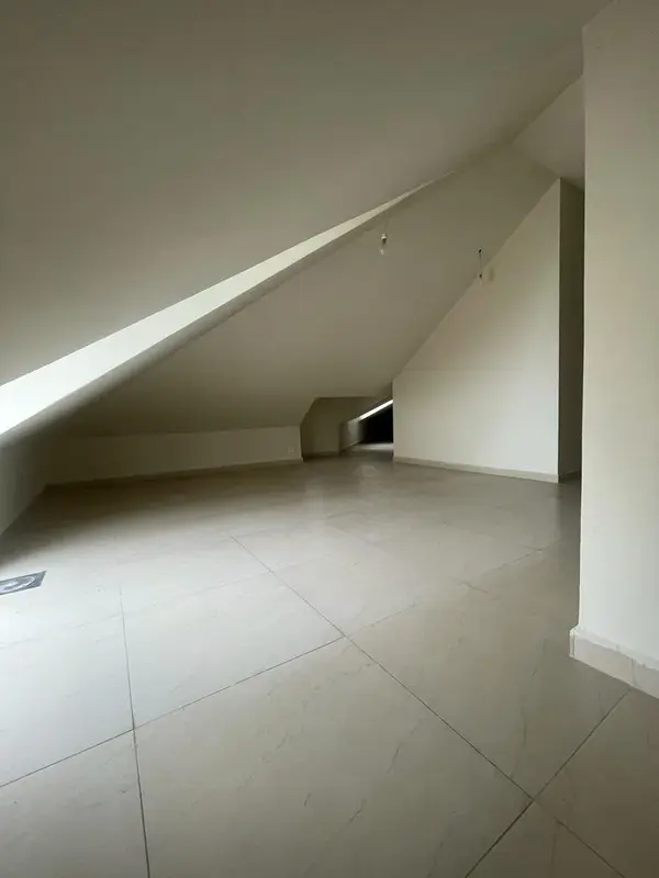 Office for Sale in Fatqa