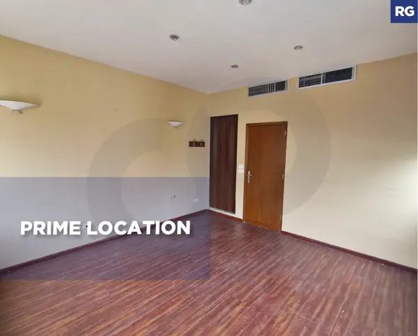 PRIME LOCATION / OFFICE FOR RENT / JBEIL