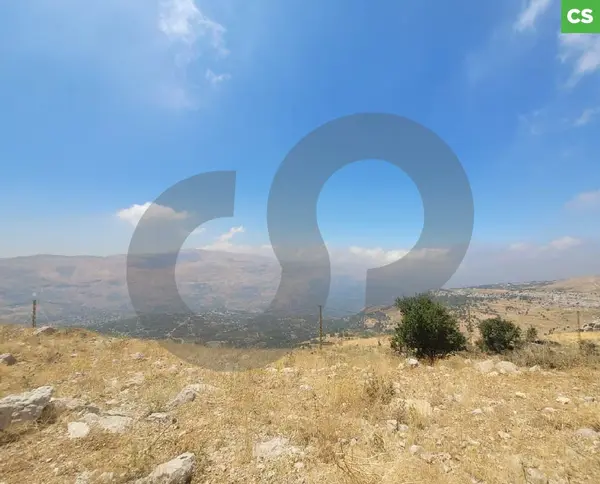 900sqm land overlooks an open panoramic view