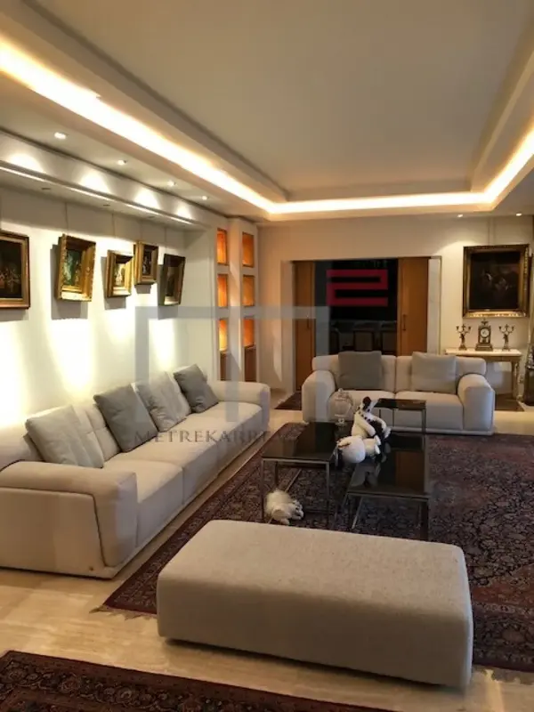Apartment for Rent in Furn El Hayek