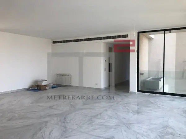 Apartment for Sale in Ras Beirut