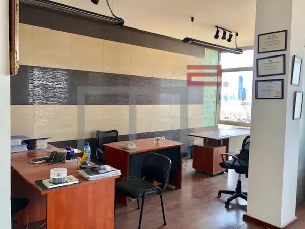 Office for Rent in Port