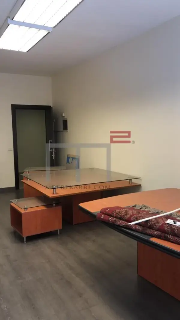 Office for Rent in Gemmayze