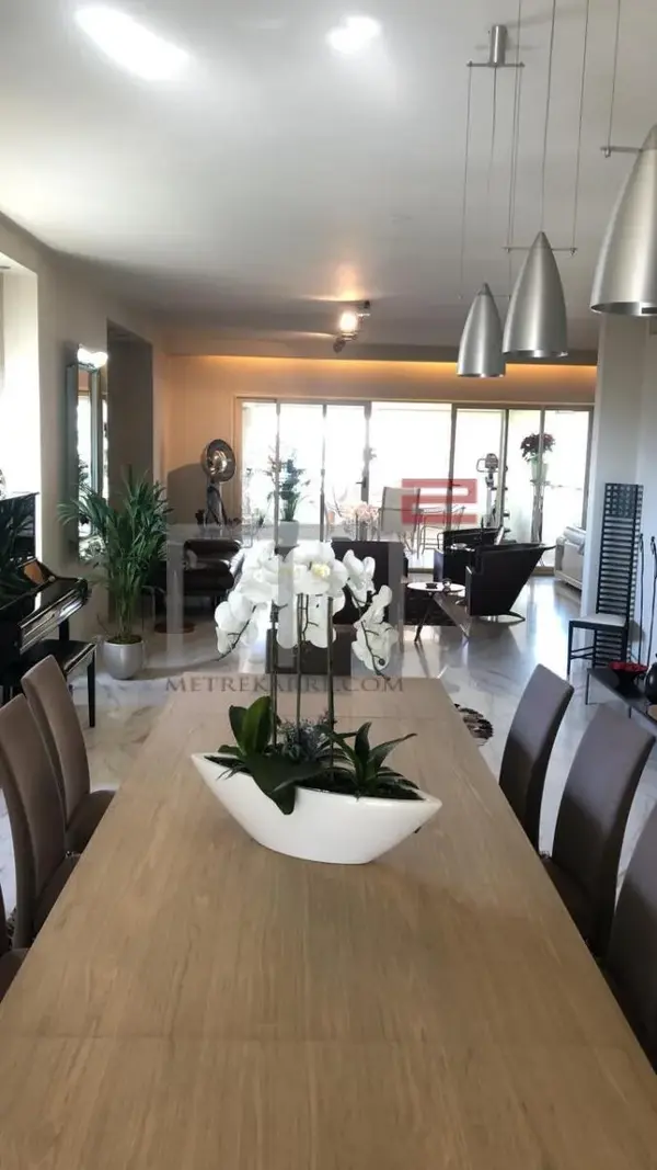 Duplex for Sale in Achrafieh