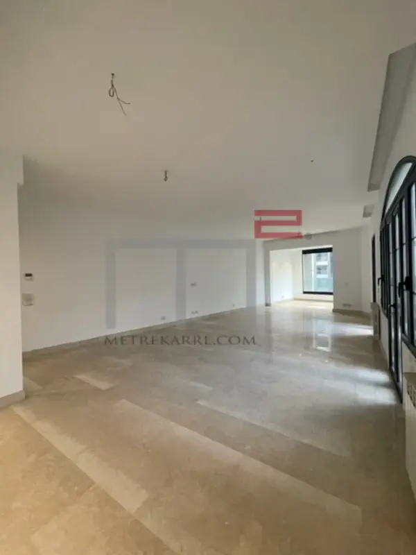 Apartment for Sale in Furn El Hayek
