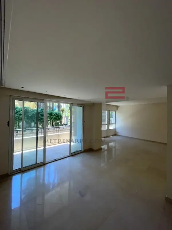 Apartment for Rent in Ras Beirut