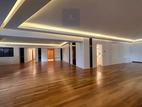 Huge Apartment With Private Garden for Sale in Jnah, Beirut