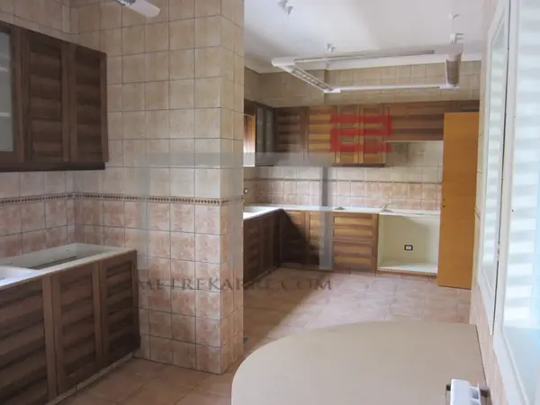 Apartment for Sale in Manara