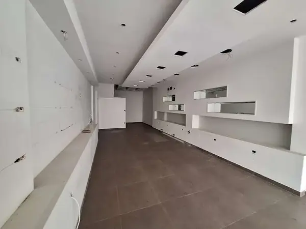 Ground Floor Shop for Rent in Sin El Fil
