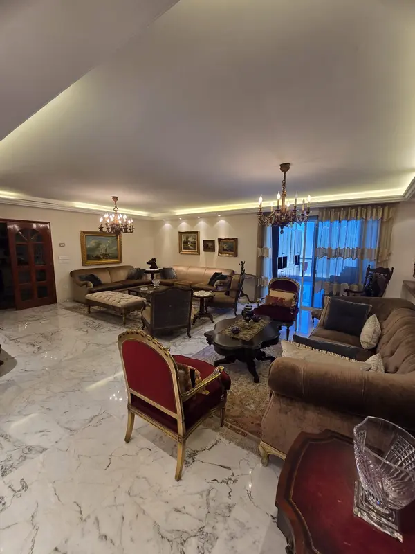 Metn, Ain Saade	300 m2 Apartment for Sale