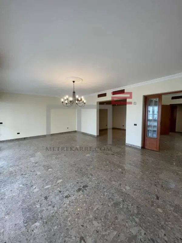 Apartment for Rent in Furn El Hayek