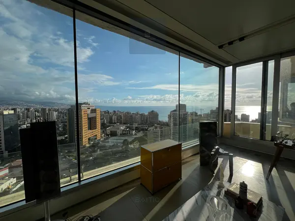 Gorgeous and Spacious Apartment for Sale in Tallet El Khayat
