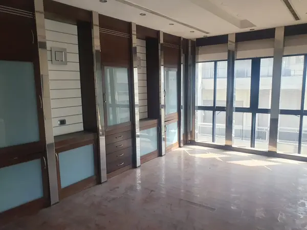 Office for rent in Verdun Beirut