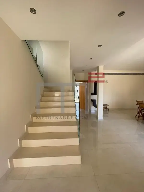 Duplex for Rent in Al Hikmat