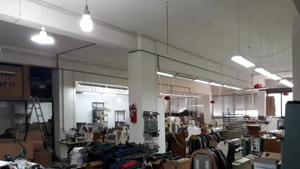 Showroom for Sale in Daoura, Lebanon