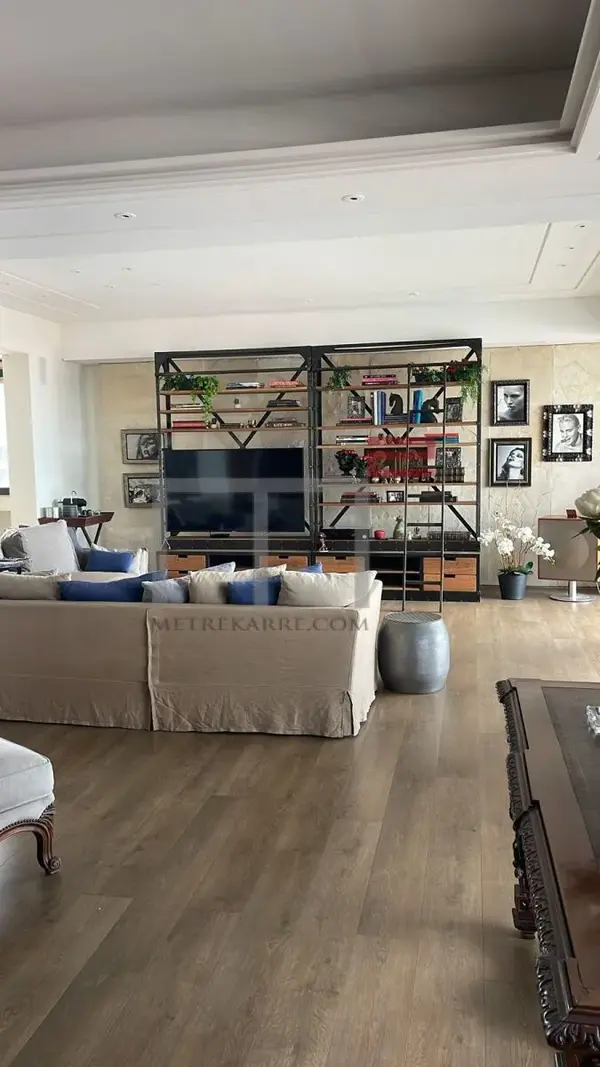 Apartment for Sale in Achrafieh