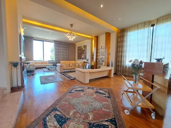 Villa for Sale in Ain Aar, Lebanon