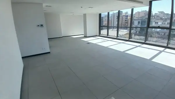 Office for rent in Dekwaneh