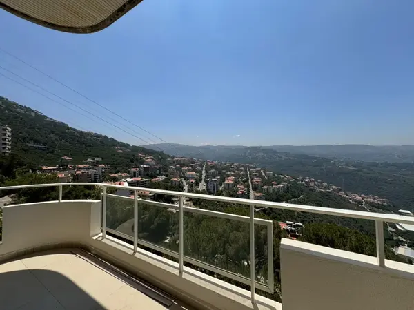 Apartment for Sale in Beit Meri