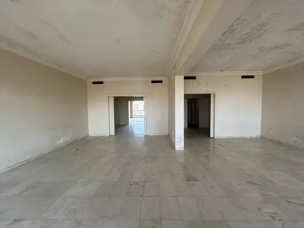 Apartment for Sale in Tallet Khayat, Beirut, Lebanon