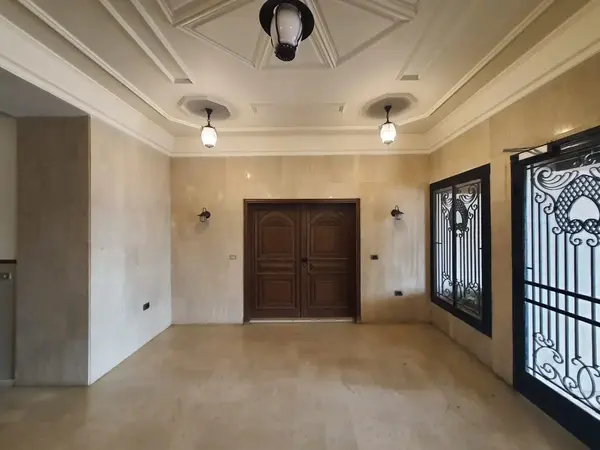 Office for rent in Mansourieh