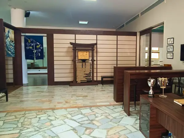 Showroom for Sale in Sahel Aalma