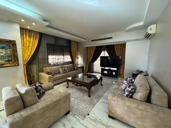 Apartment for Sale in Ramlet El Baida, Bayrut, Lebanon