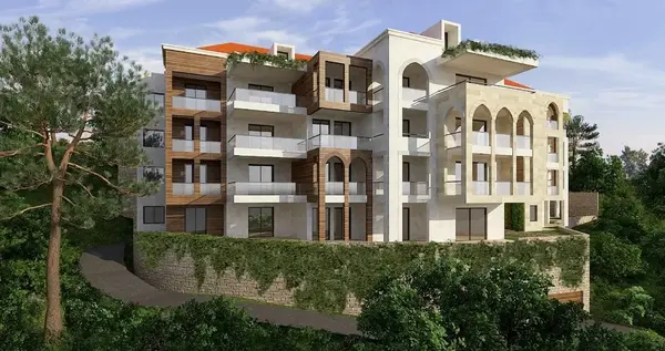 Land with Old House for Sale in Roumieh