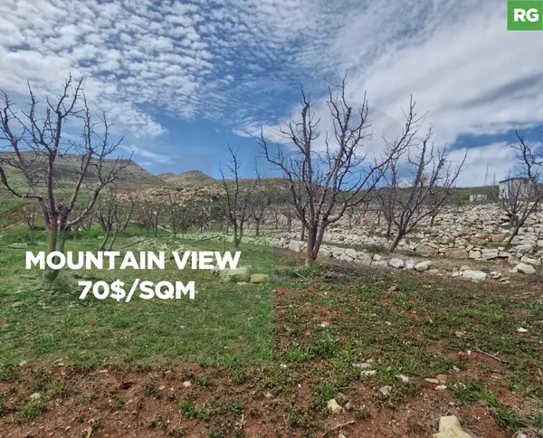 Beautiful Open Mountain View,Aaqoura