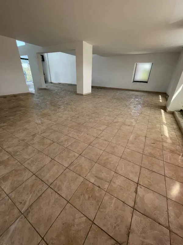 A Commercial space for rent on the highway in Dbayeh!
