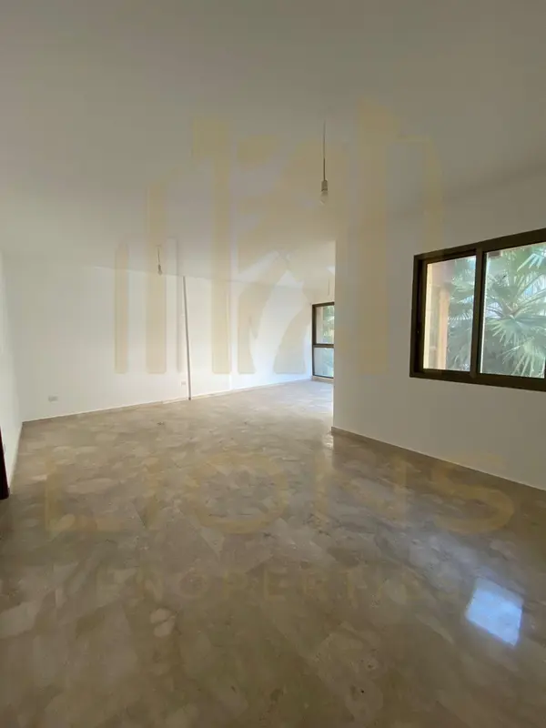 Metn Sin El Fil Apartment for Sale 150m2