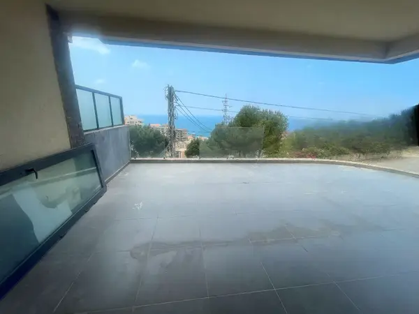 Apartment for Sale in Halat – Comfort, Space & Value