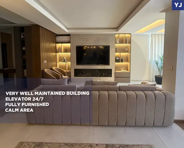 Rental/Fully furnished/very well maintained building/RAS AL NABAA-BEIRUT