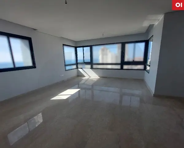 Open Sea View-24/7 elevator-Ras Beirut