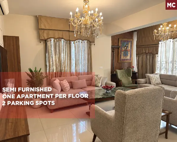 SEMI FURNISHED/Super Deluxe Finishing/well-maintained /RAS EL NABAA,BEIRUT