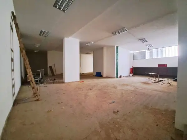 Warehouse for sale in Baouchriyeh