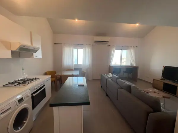 Duplex for rent in Fidar
