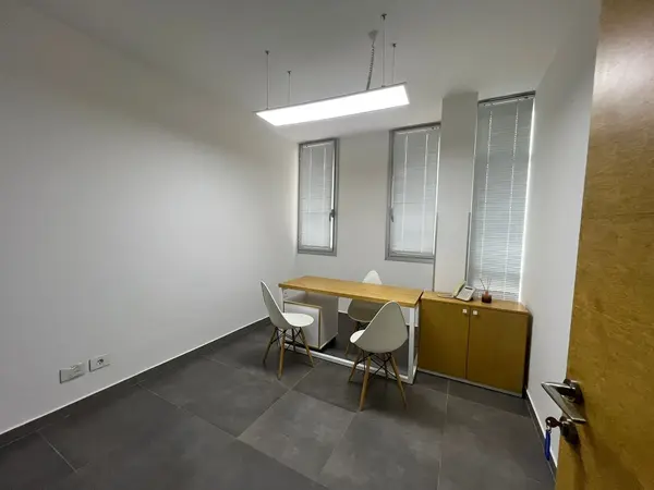 Clinic for rent in Ghazir