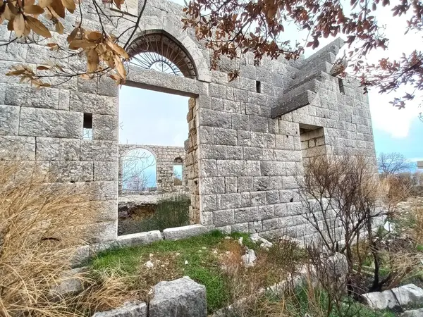 Land for Sale in Kfar Aaqab, Lebanon
