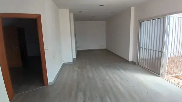 Office for sale in Beit Meri