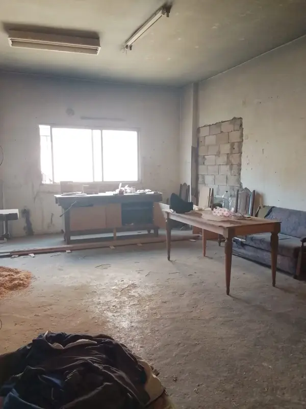 Warehouse for sale in Sad El Baouchriye, Lebanon