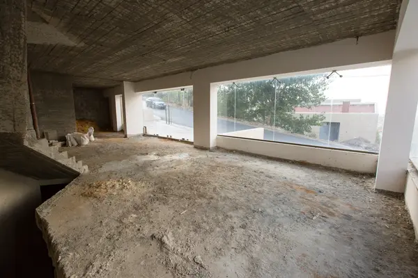 Showroom for rent in Khenchara
