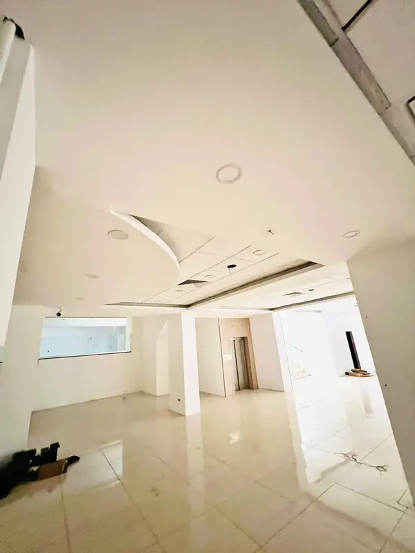 Showroom for Sale in Jounieh