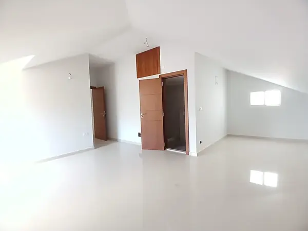 Duplex for sale in Mazraat Yachoua, Lebanon