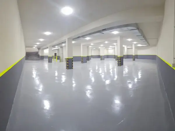 Warehouse for sale in Baabda