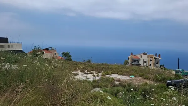 Land for Sale in Halat